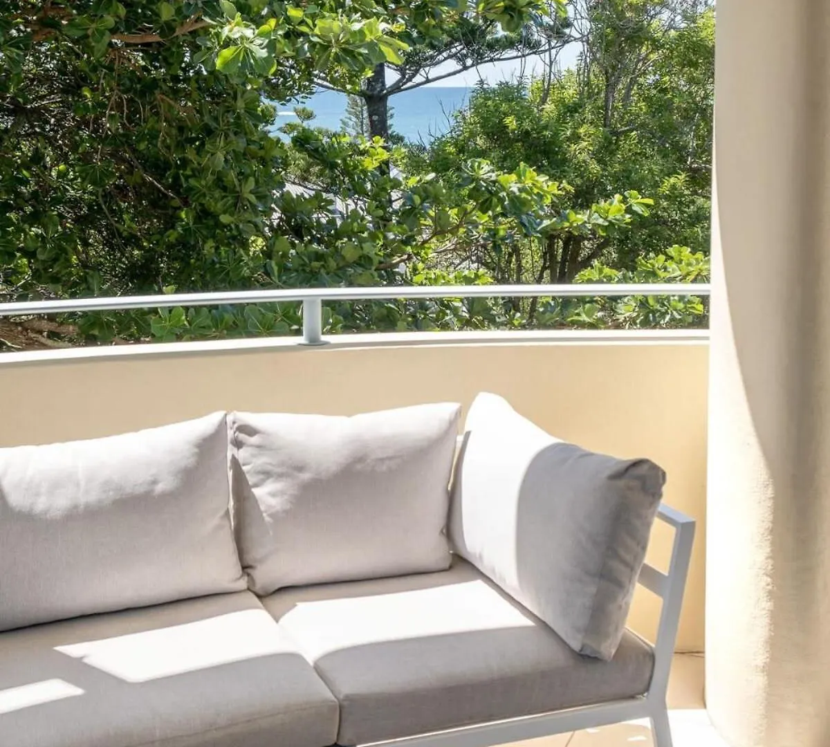 アパート Live Like A Local In The Heart Of Moffat Beach カラウンドラ